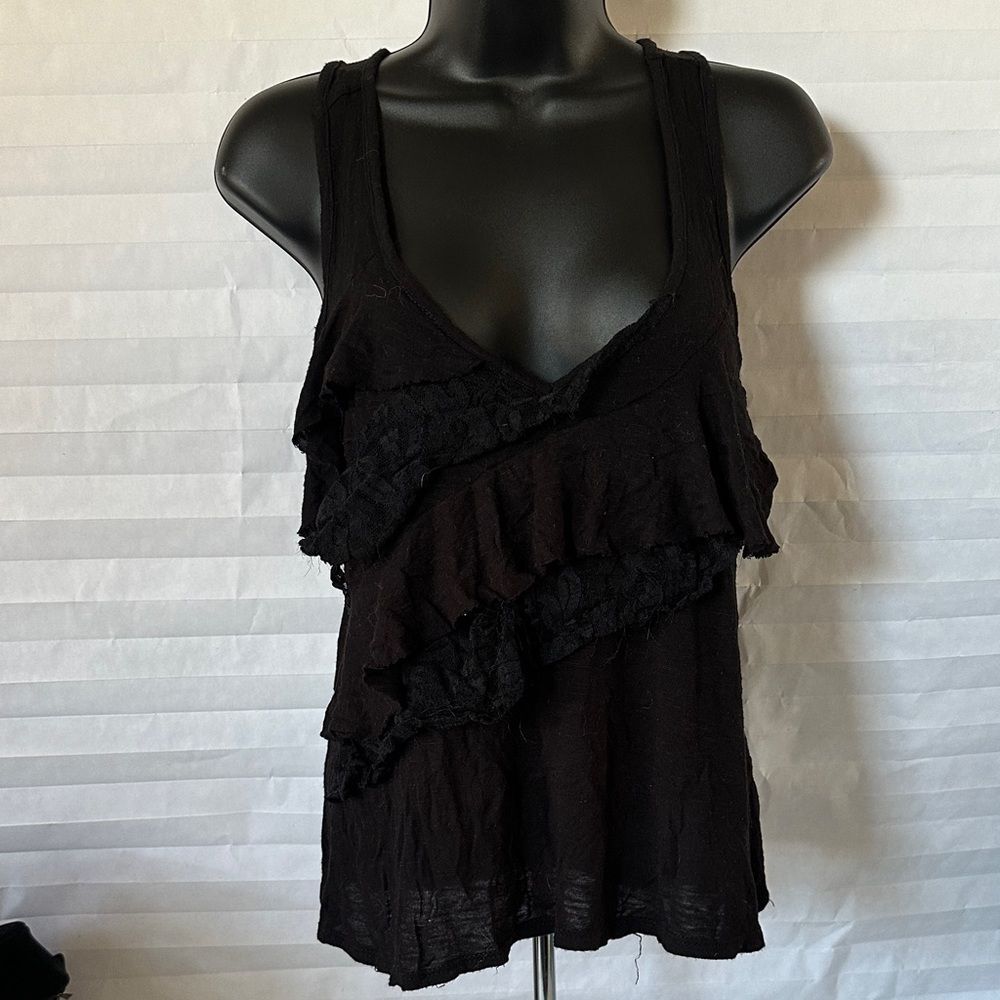 Eyelash Couture Black Ruffle Detail Sleeveless Top Size Medium